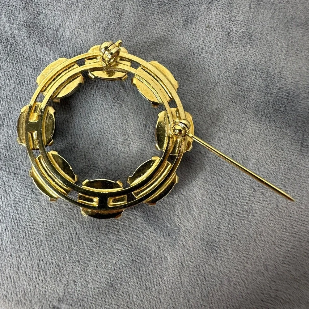 Vintage Gold Tone Multi Color Scarab Wreath Brooch Pin Egyptian Revival Costume